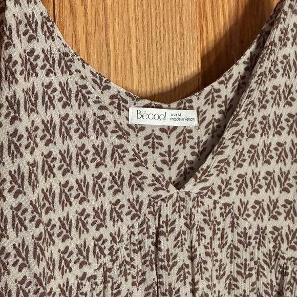 Become Babydoll Tiered Swing Dress - Size Medium - Picture 3 of 4